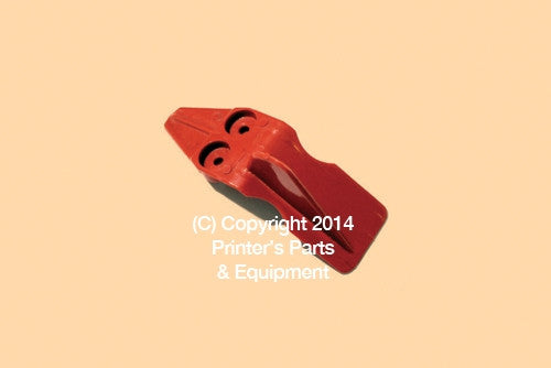 Gathering Chain Finger Left Red Fixed