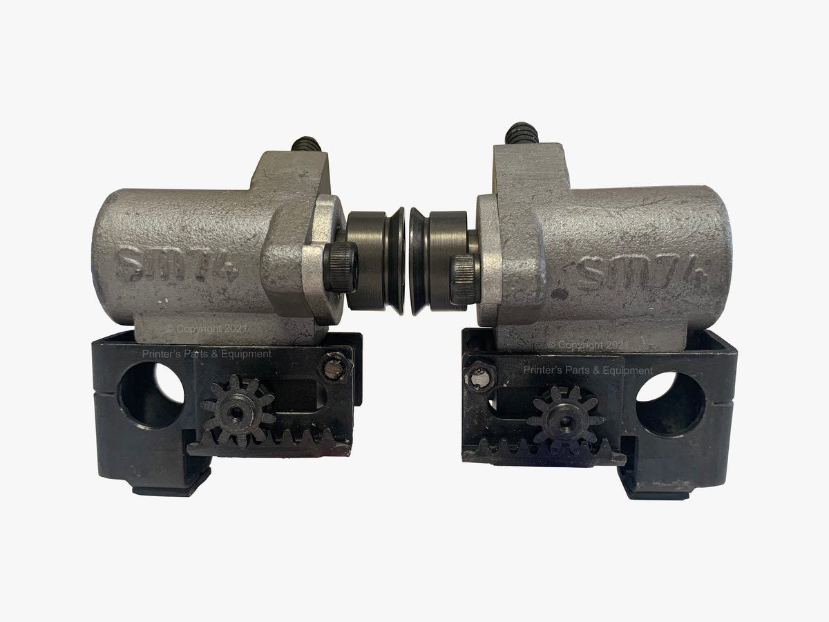 Forwarding Sucker Without Knob Set of 2 for Heidelberg MO SM 41.028.046F & 41.028.056F