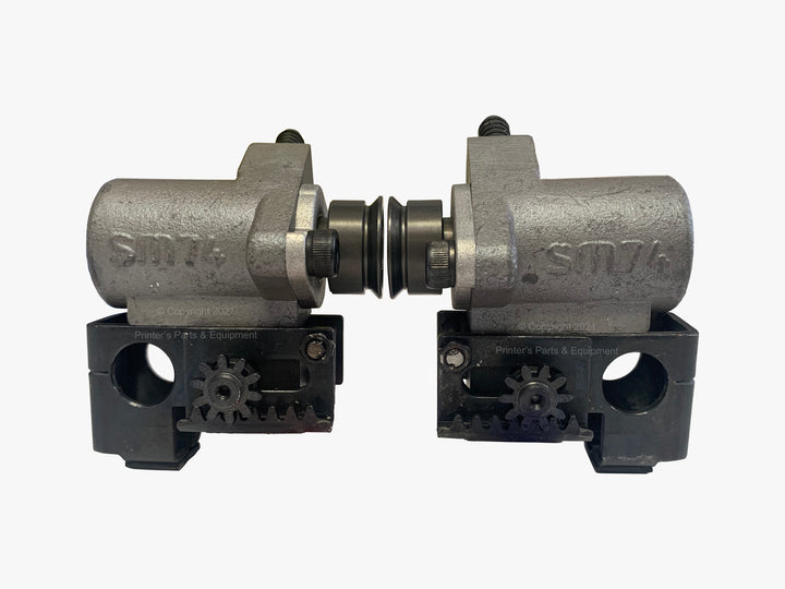 Forwarding Sucker Without Knob Set of 2 for Heidelberg MO SM 41.028.046F & 41.028.056F